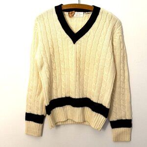COUNTESS MARA for BARONS vintage 100% Virgin Wool Sweater
